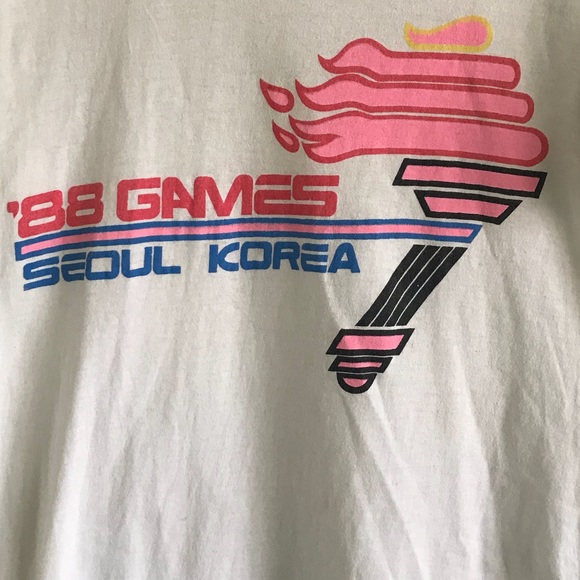⛔️SOLD⛔️Vintage 1988 Summer Olympics Korea T-Shirt - Picture 2 of 5